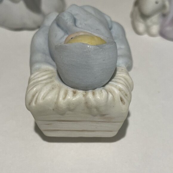 VTG Avon Heavenly Blessings Nativity Collection The Holy Family 3 Piece Set 1986 - Picture 4 of 13